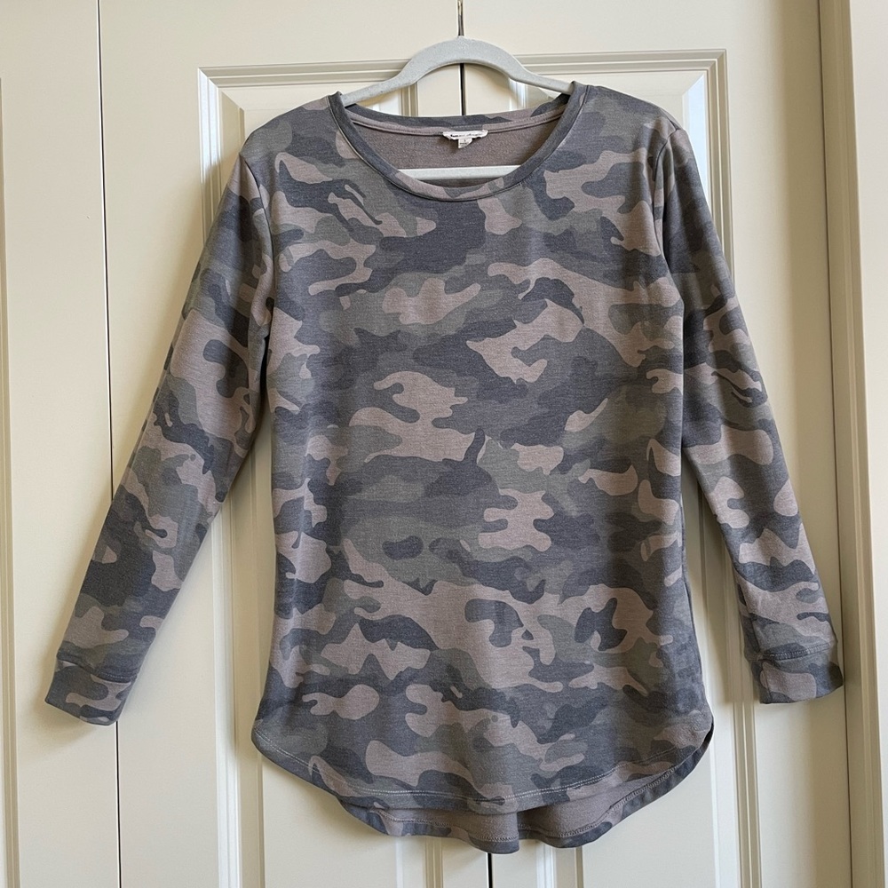 Jane and Delancey long sleeve CAMO top